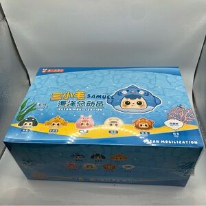 Samuel Ocean plush keychain new and sealed blind box case